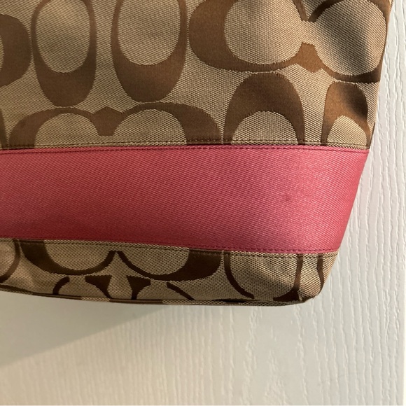 Coach vintage tan/pink with stripe shoulder bag medium size gorgeous - Picture 10 of 15